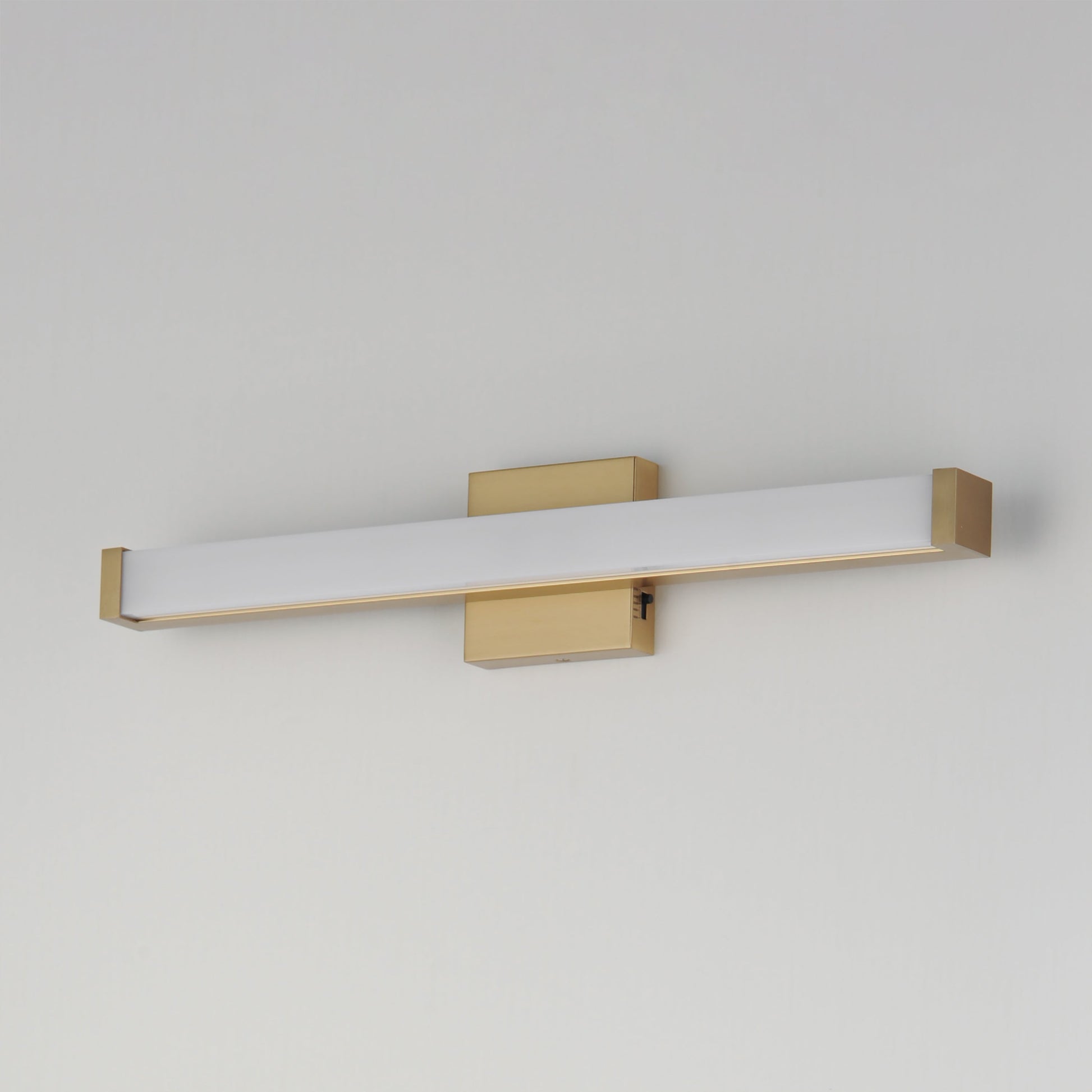 Maxim lighting 52052NAB Spec 5CCT-Bath Vanity - Natural Aged Brass