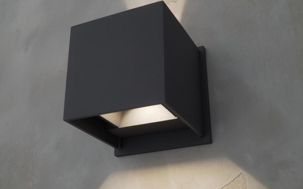 ET2 ALUMILUX CUBE E41308-BZ Sconce Transitional - Bronze