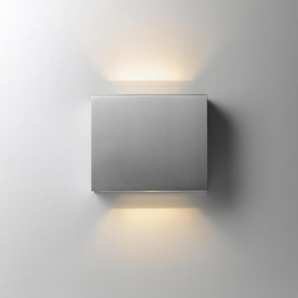 ET2 ALUMILUX CUBE E41328-SA Sconce Transitional - Aluminum