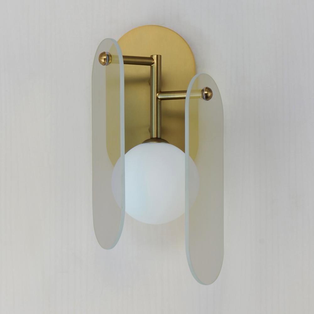 Studio M MEGALITH - GLASS SM24810DCNAB Sconce - Natural Aged Brass