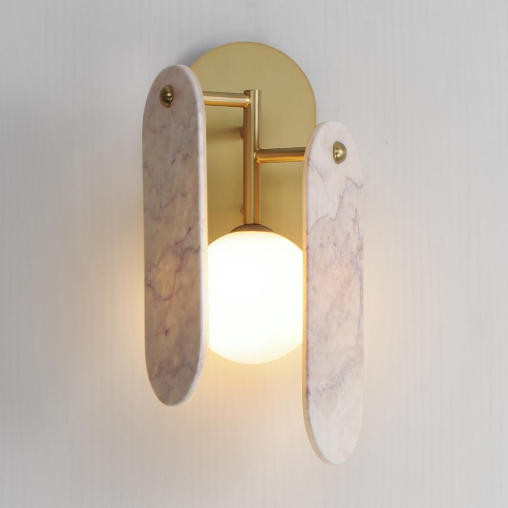 Studio M MEGALITH - STONE SM24810RJNAB Sconce - Natural Aged Brass